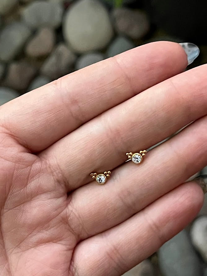 ARETES PIERCING ALAS