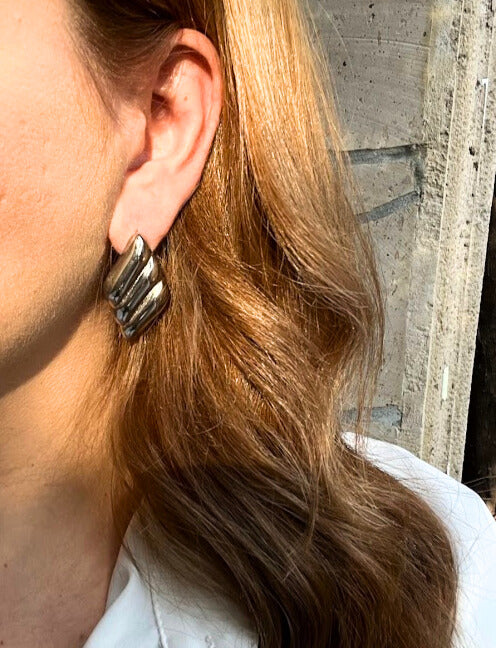 ARETES TRIANGULO PLATA