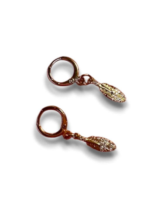 ARETES HUGGIES COLGANTES PLUMAS