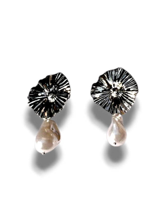 ARETES FLOR Y PERLA PLATA