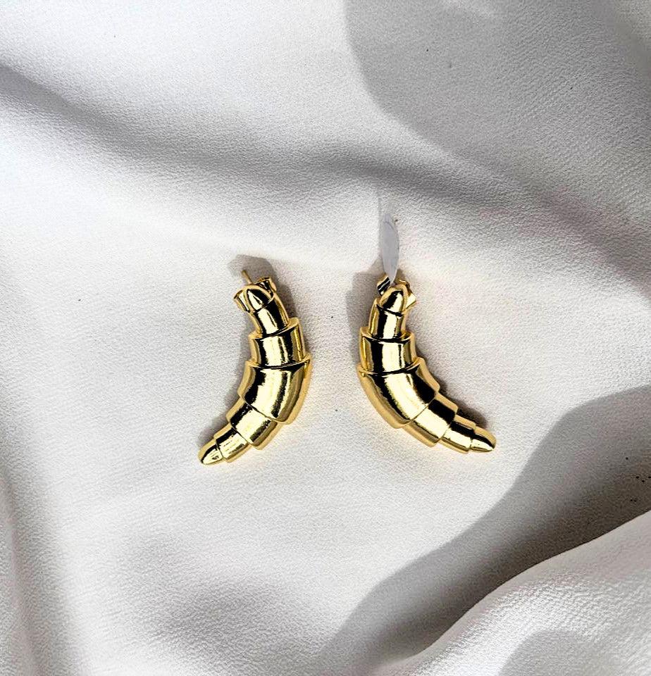 ARETES ESTILO CROISSANT