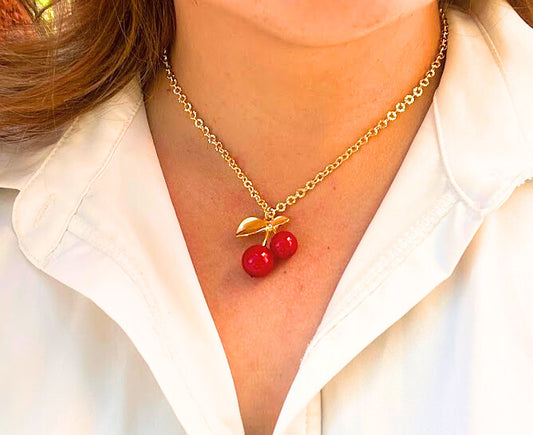 COLLAR CEREZA DORADA